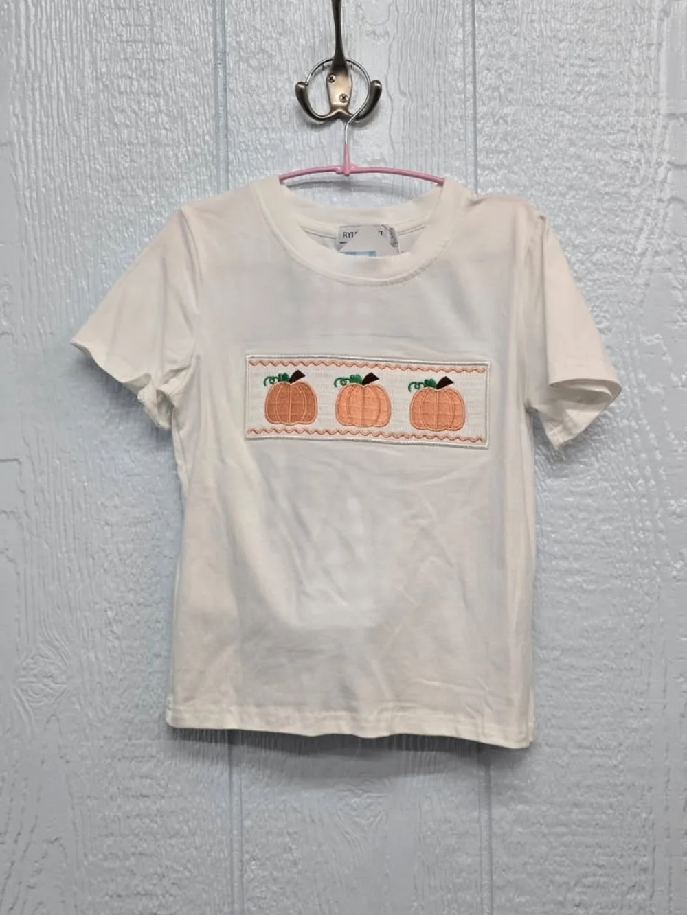 NWT Size 5 Kids White Pumpkin Smocked Outfit